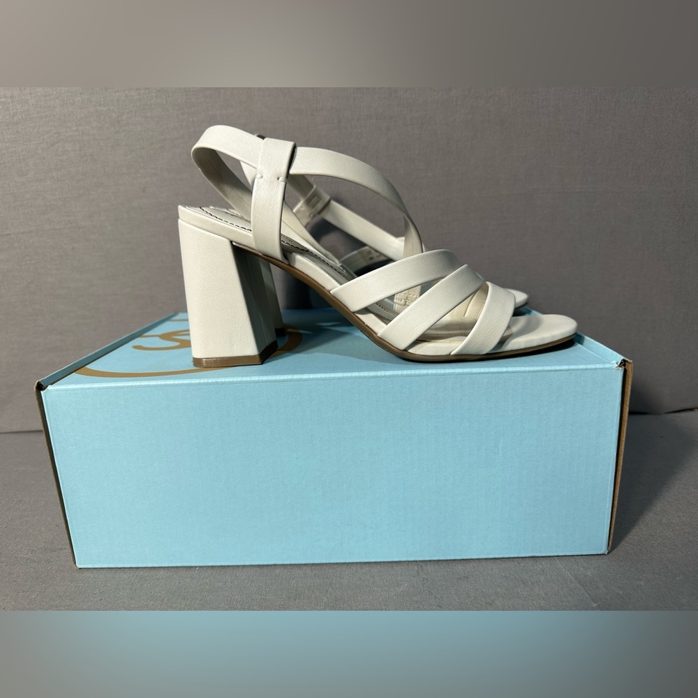 New In Box LifeStride Women's Broadway Sandals Size 8 - Picture 6 of 7